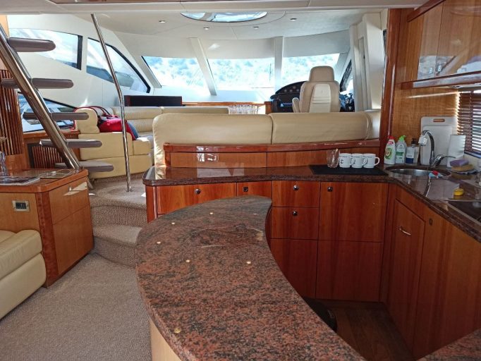 Sunseeker Manhattan 66 | Интерьер 3