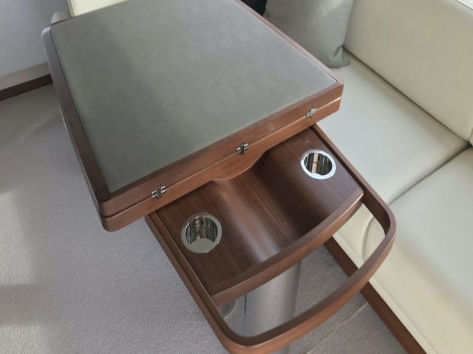 PRINCESS F68 (2017) | Интерьер 4