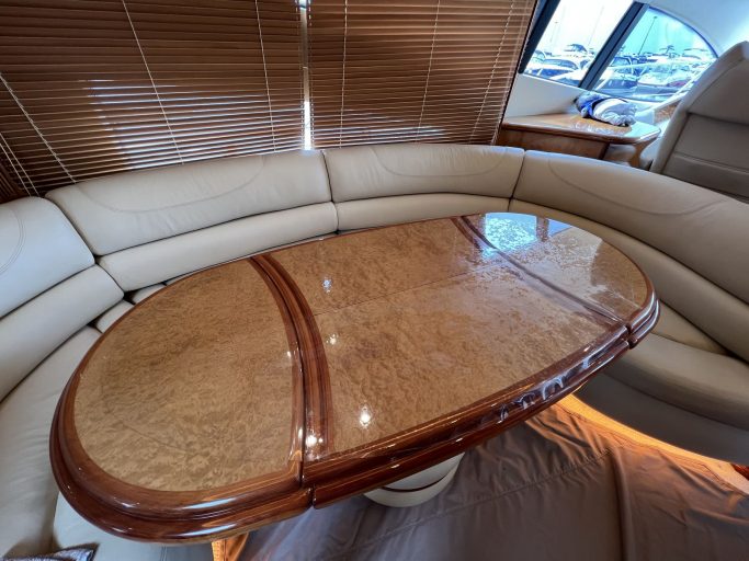 Azimut 68 Plus (001) | Интерьер 15