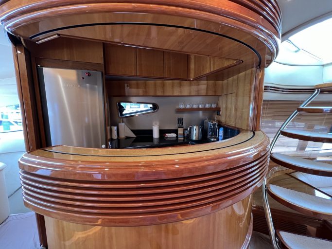 Azimut 68 Plus (001) | Интерьер 18