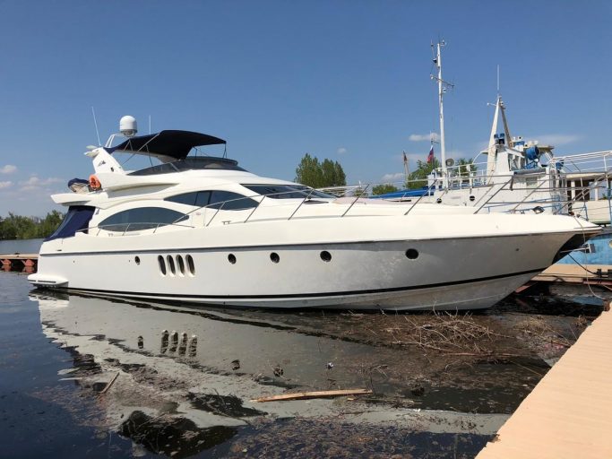 Azimut 68 Plus (001) | Экстерьер 1