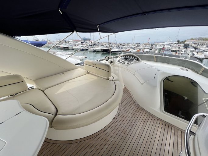 Azimut 68 Plus (001) | Экстерьер 10