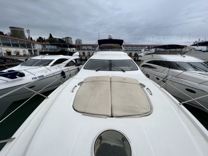 Azimut 68 Plus (001) | Экстерьер 2