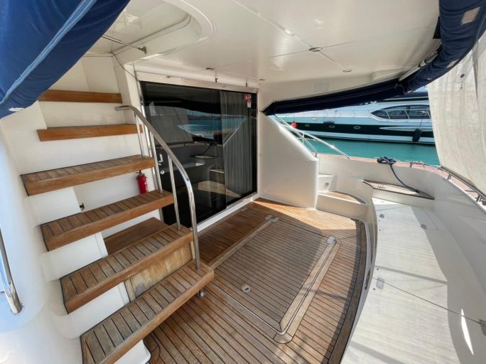 Fairline Phantom 46 (006) | Экстерьер 7