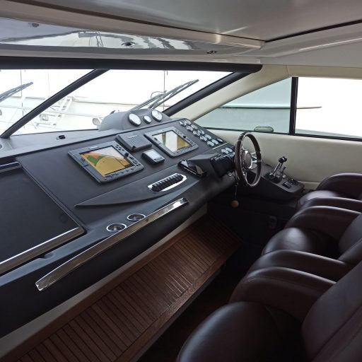 Windy 58 Zephyros (007) | Интерьер 11