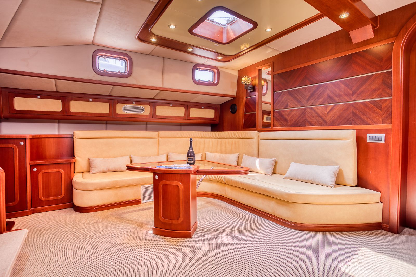 Anadel de Greyn (009) | Интерьер 3