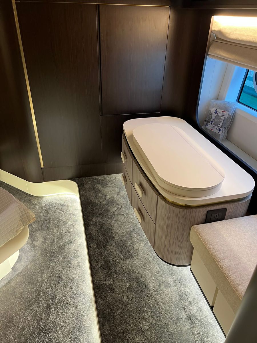 Azimut 55 (021) | Интерьер 12