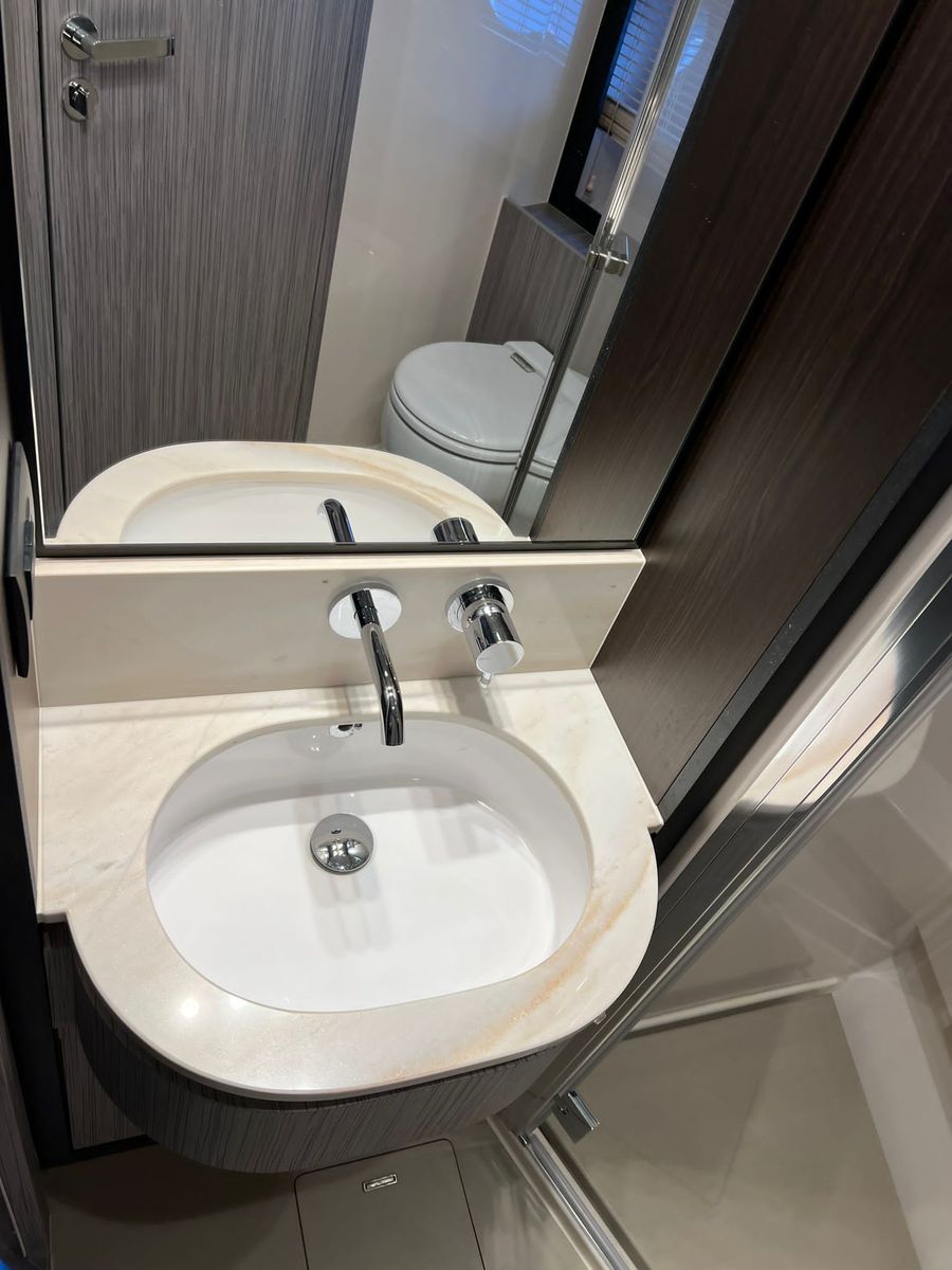 Azimut 55 (021) | Интерьер 13