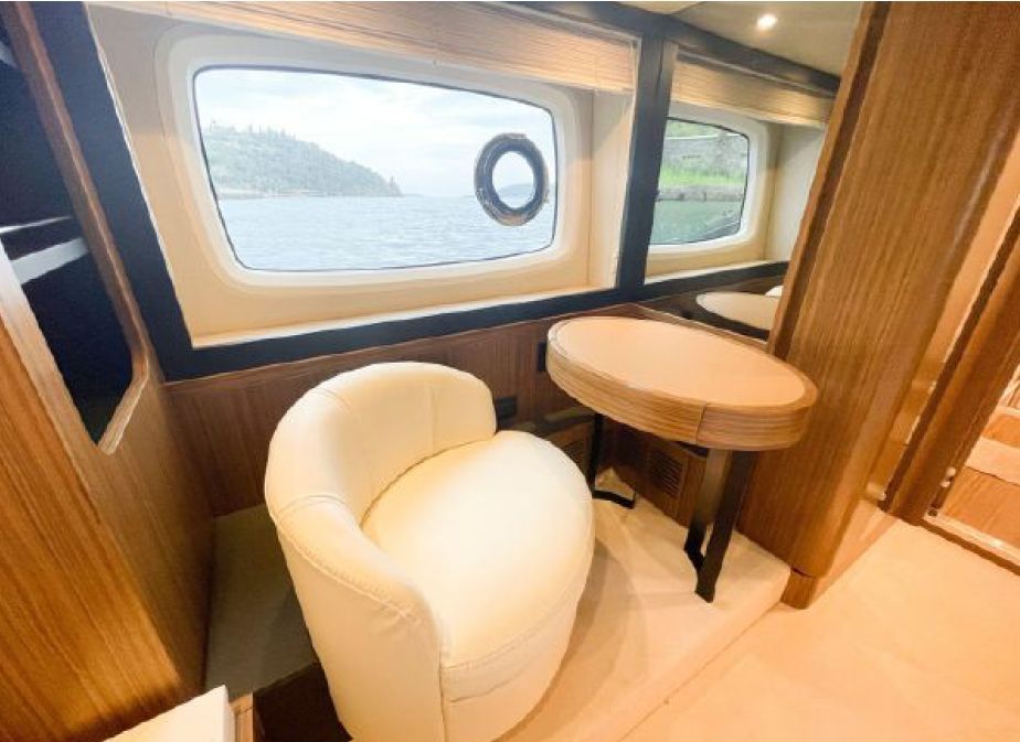 Azimut Magellano 66 (020) | Интерьер 11