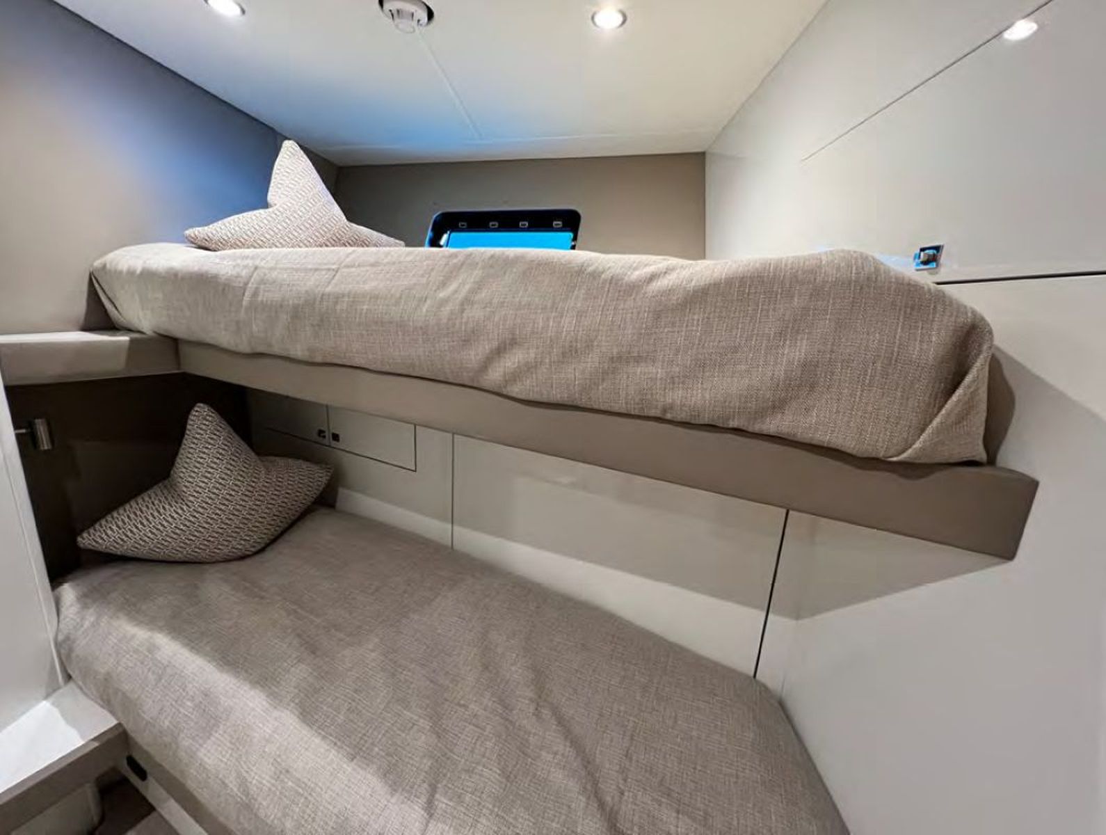 Princess 30M (019) | Интерьер 12