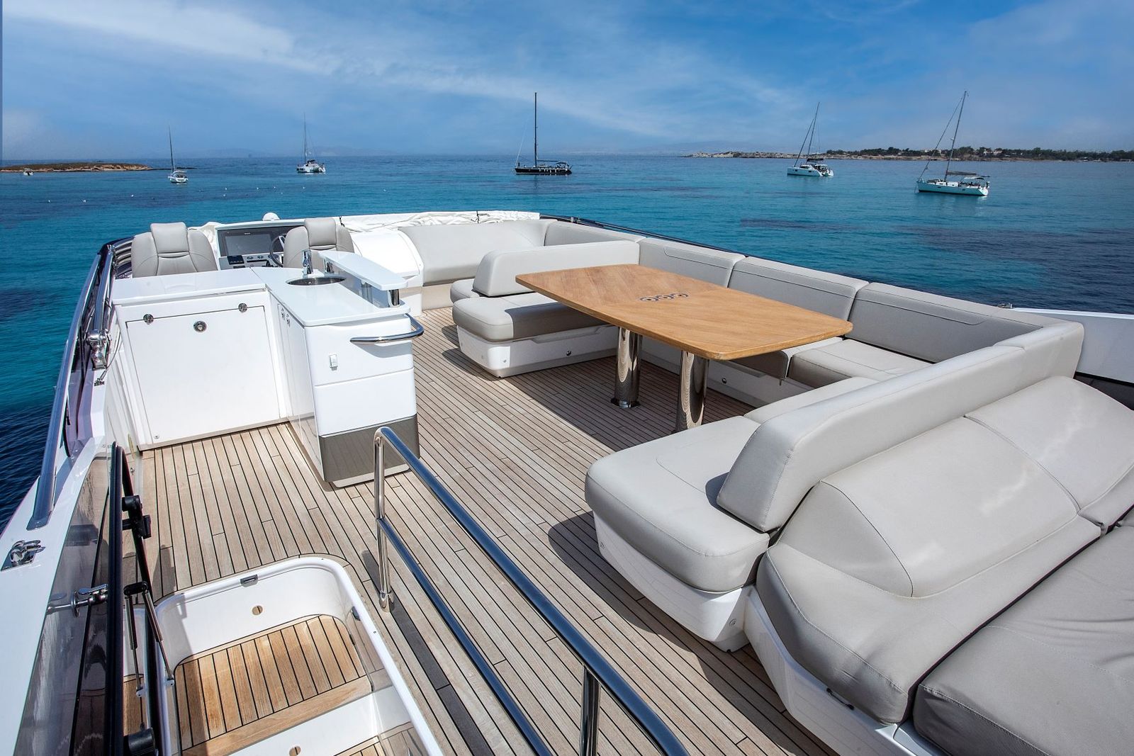 Princess F70 (020) | Экстерьер 21