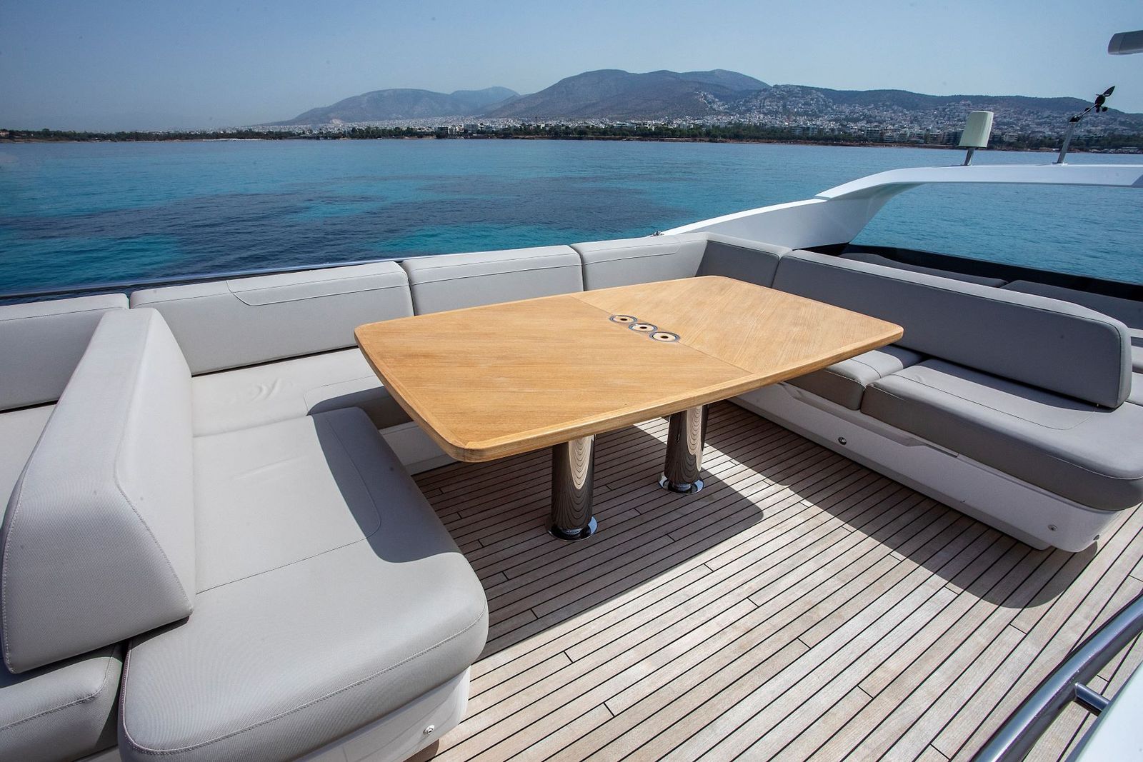 Princess F70 (020) | Экстерьер 24