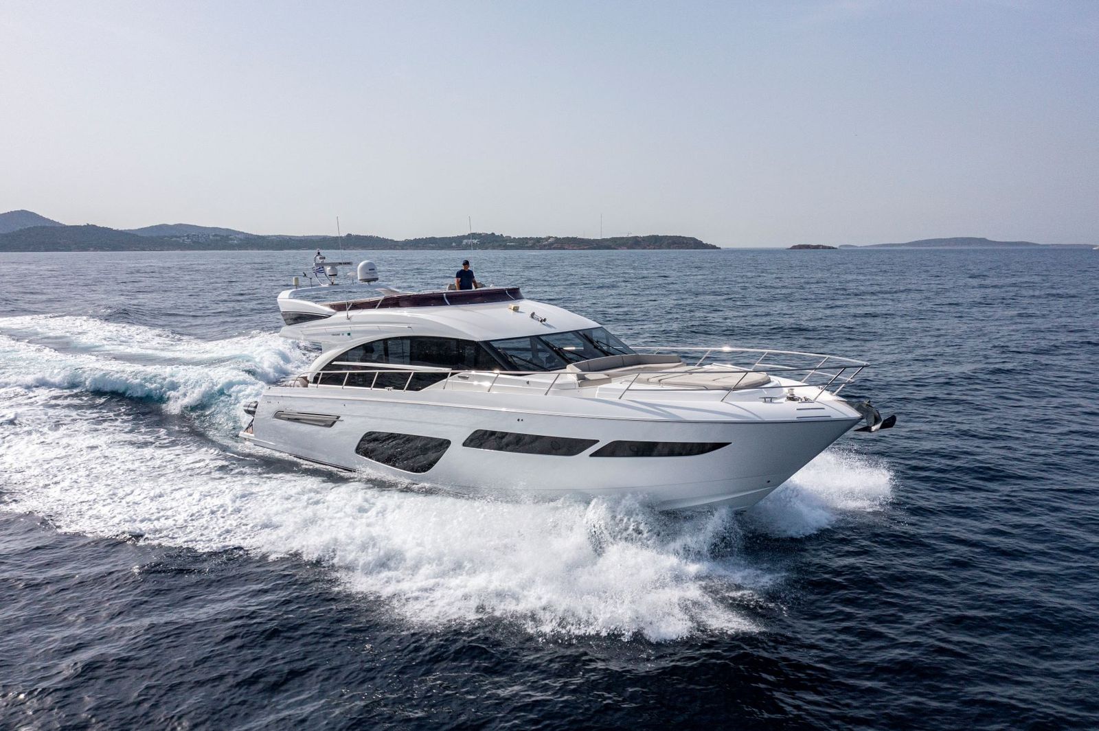 Princess F70 (020) | Экстерьер 10