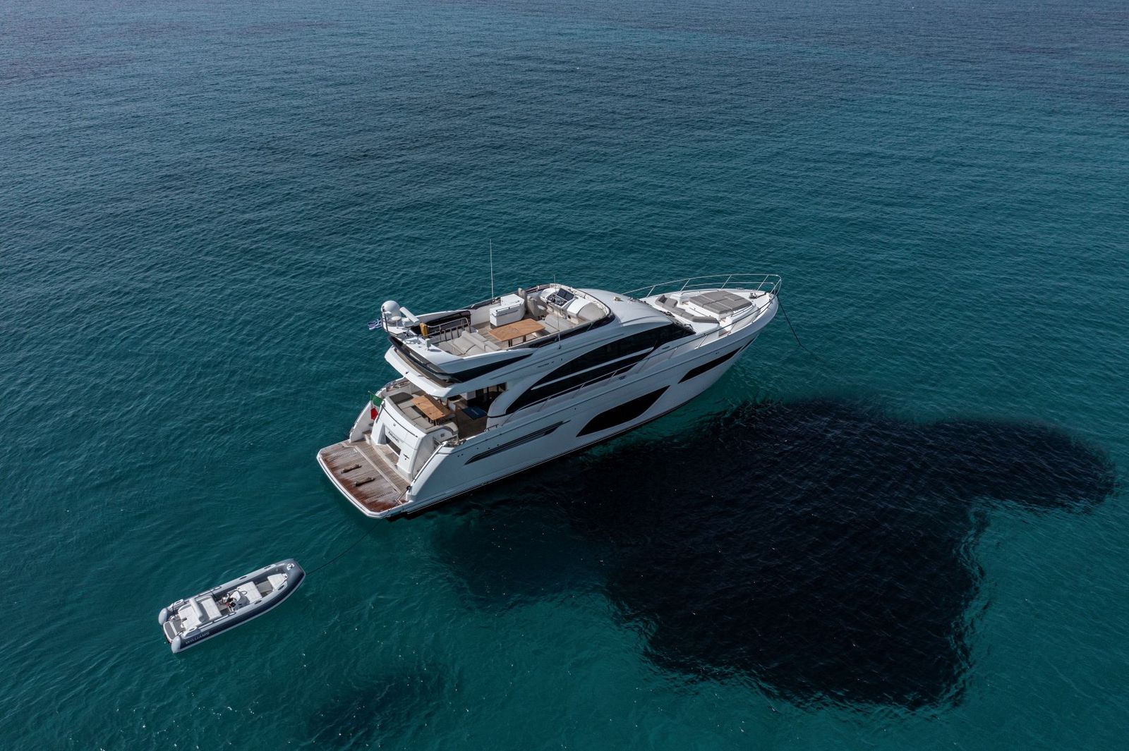 Princess F70 (020) | Экстерьер 17