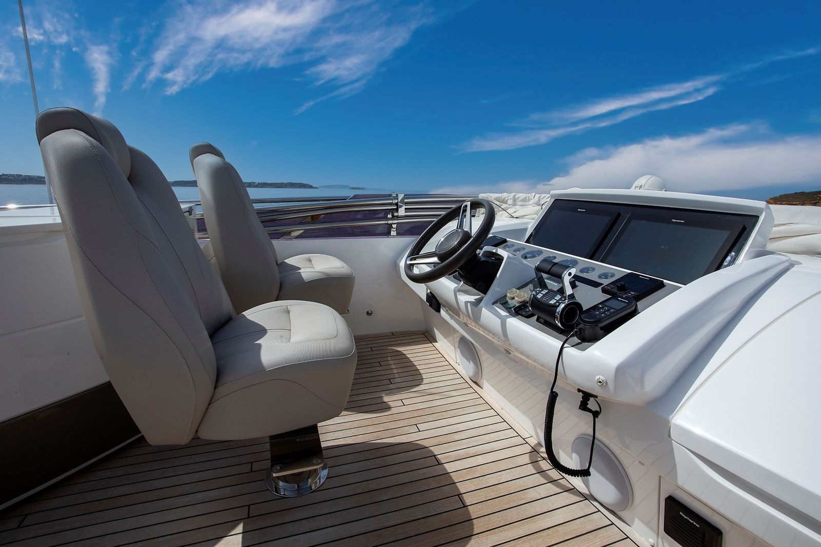 Princess F70 (020) | Экстерьер 19