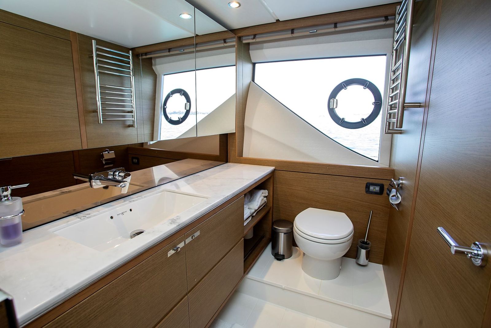 Princess F70 (020) | Интерьер 13