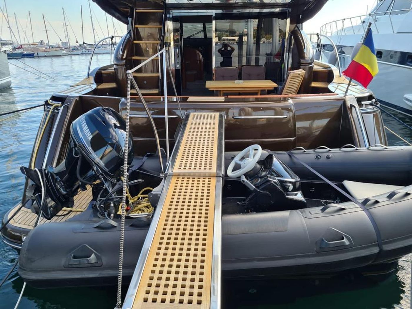 Princess 61 (2005) | Экстерьер 10