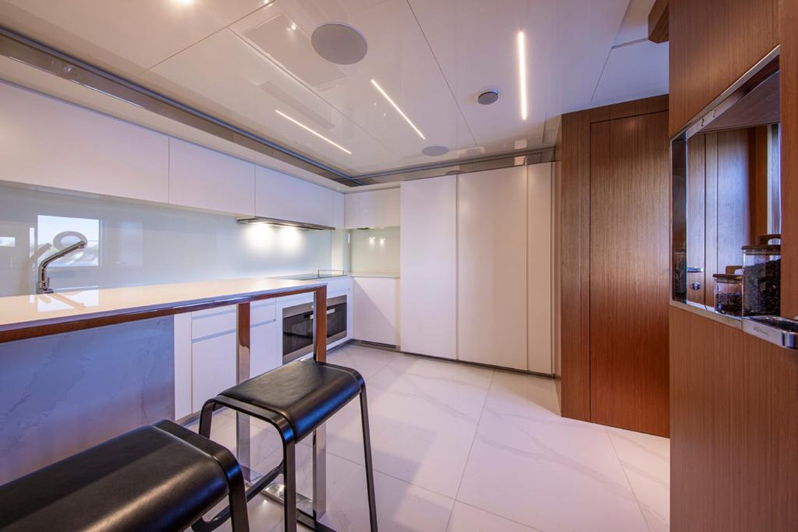 Riva Corsaro 100 (019) | Интерьер 13