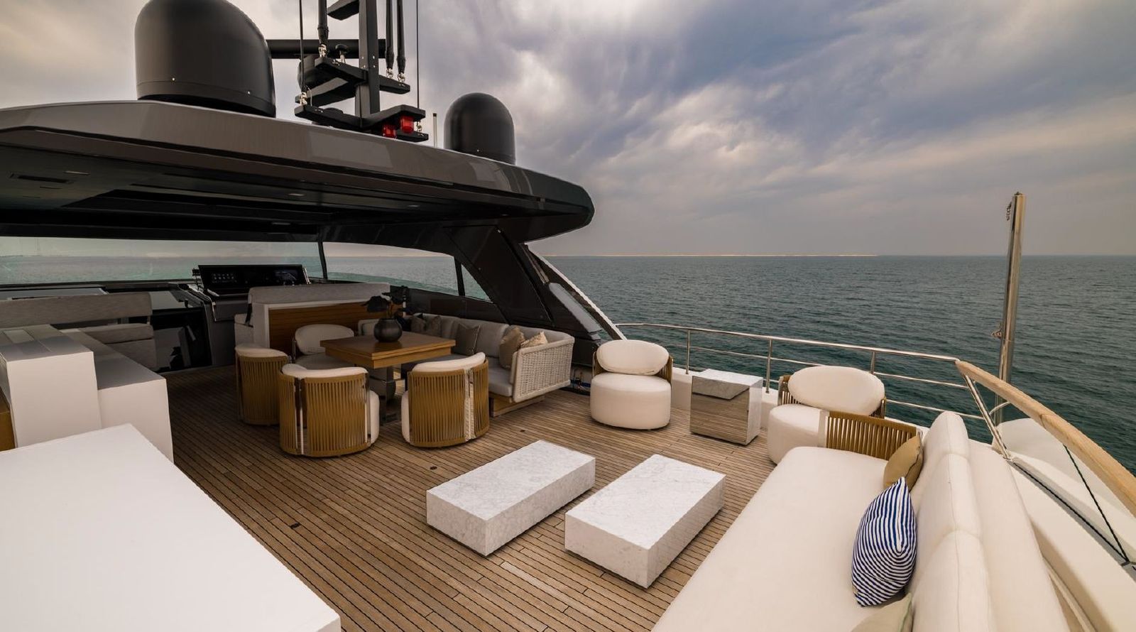 Sanlorenzo SX88 (022) | Экстерьер 10