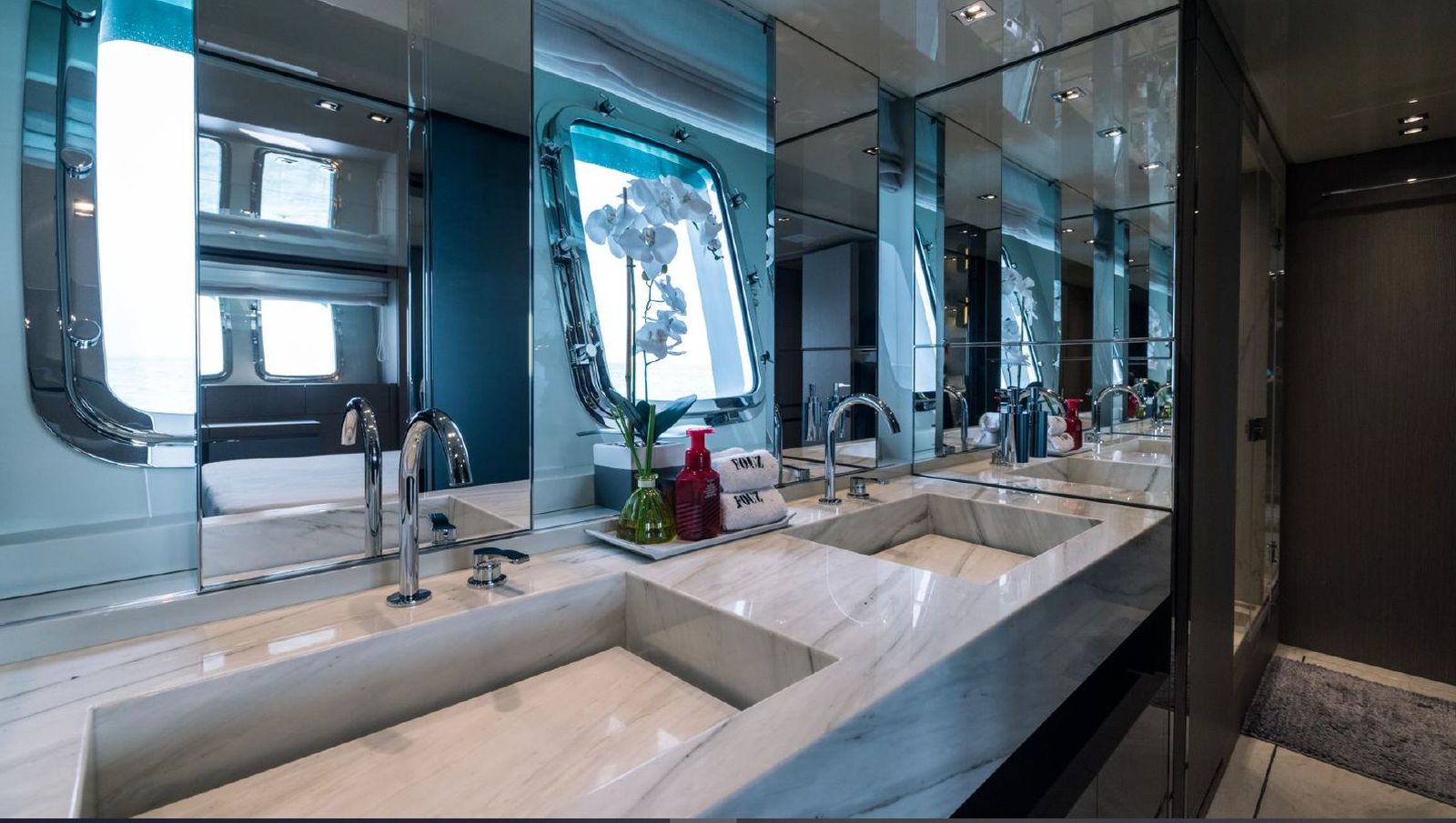 Sanlorenzo SX88 (022) | Интерьер 13