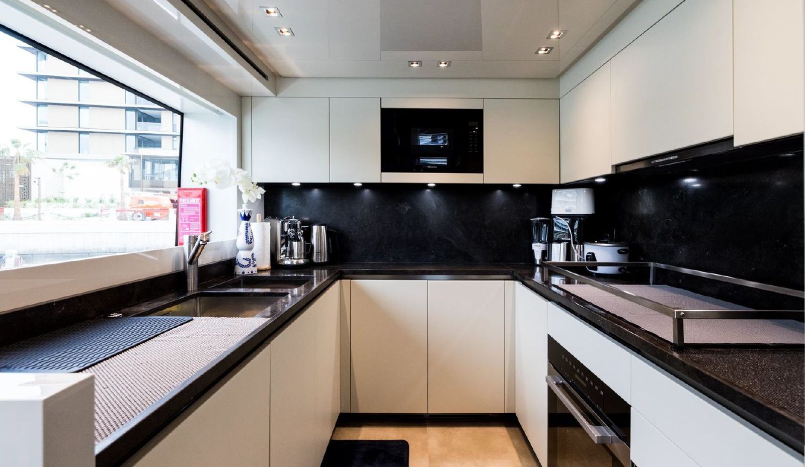 Sanlorenzo SX88 (022) | Интерьер 8