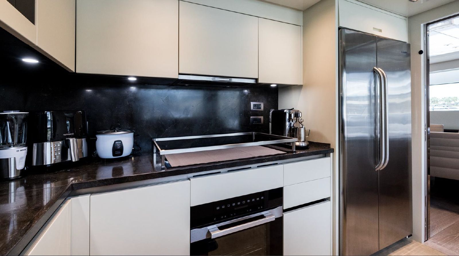 Sanlorenzo SX88 (022) | Интерьер 9