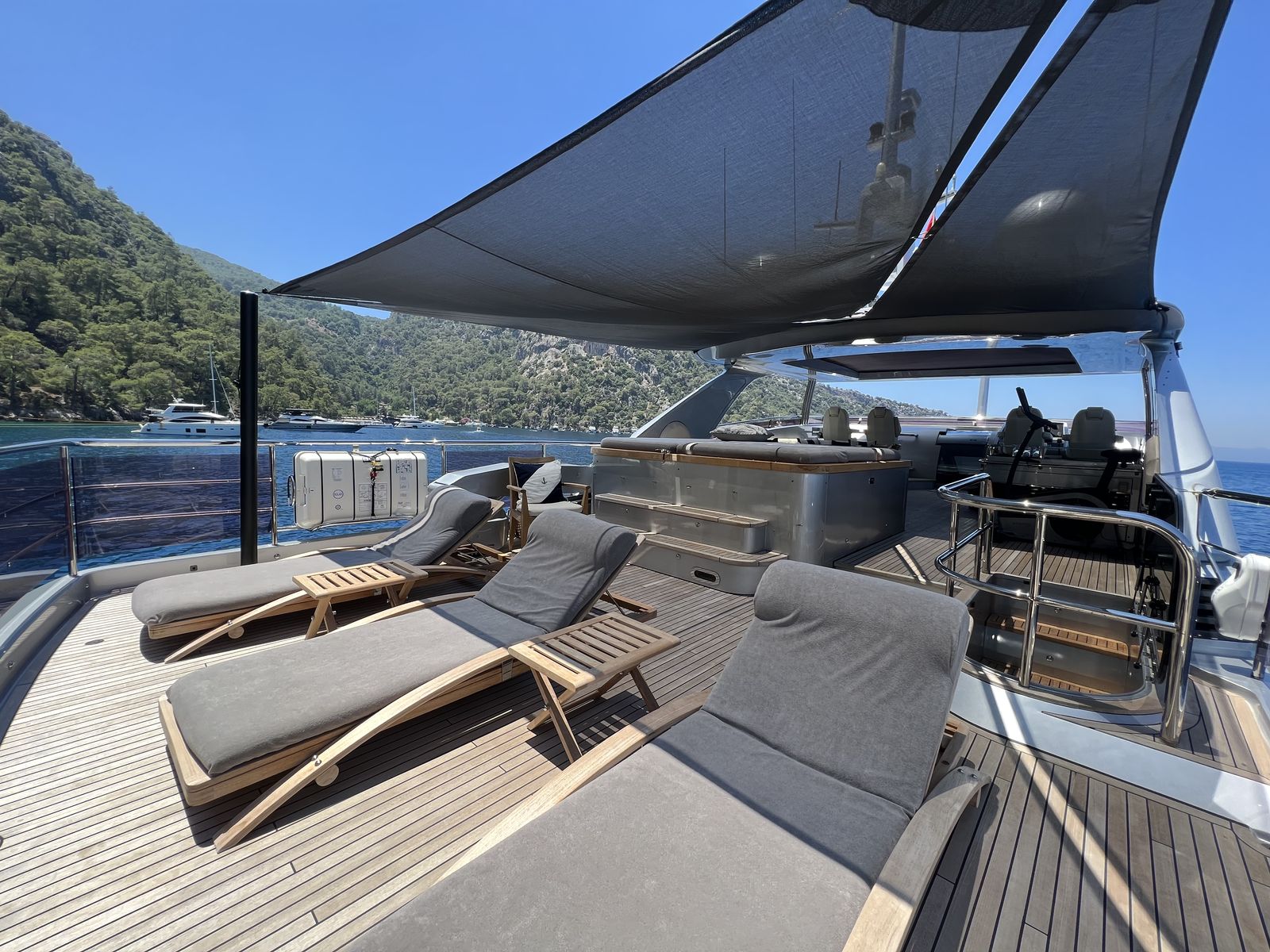 Princess 32M (013) | Экстерьер 8