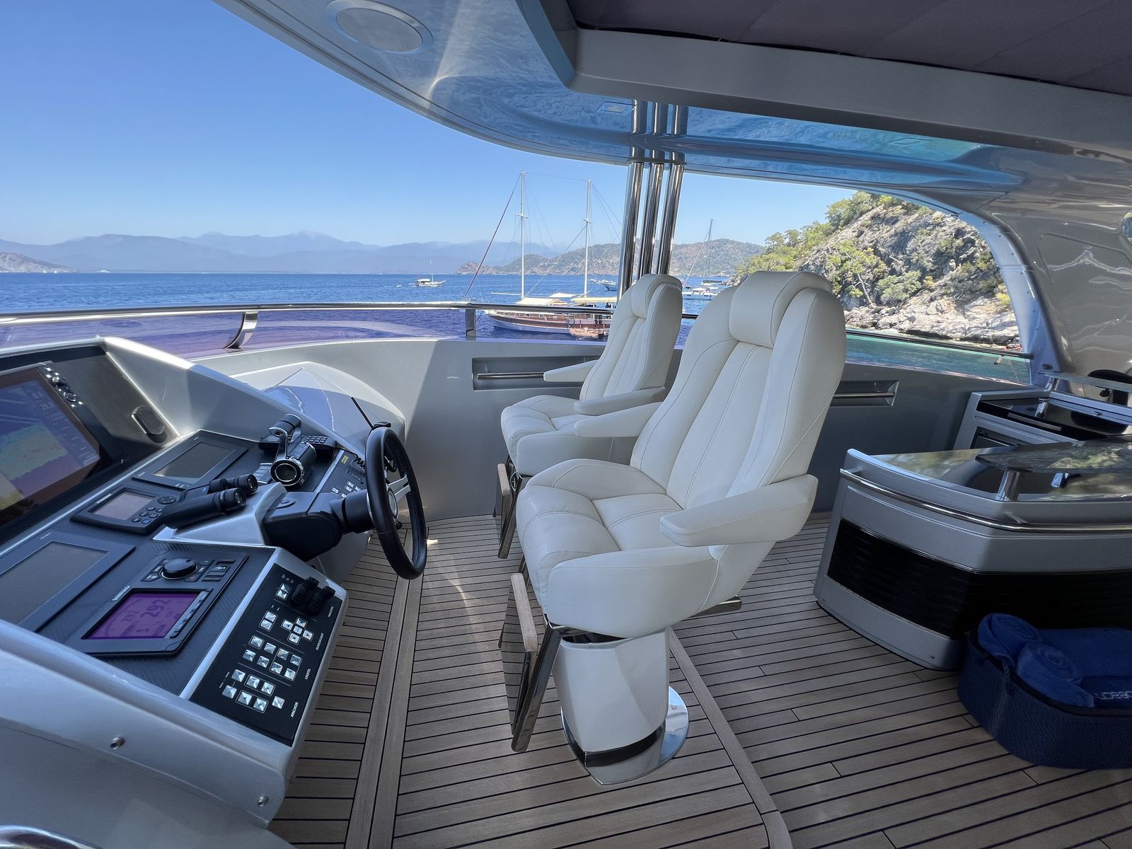 Princess 32M (013) | Экстерьер 14