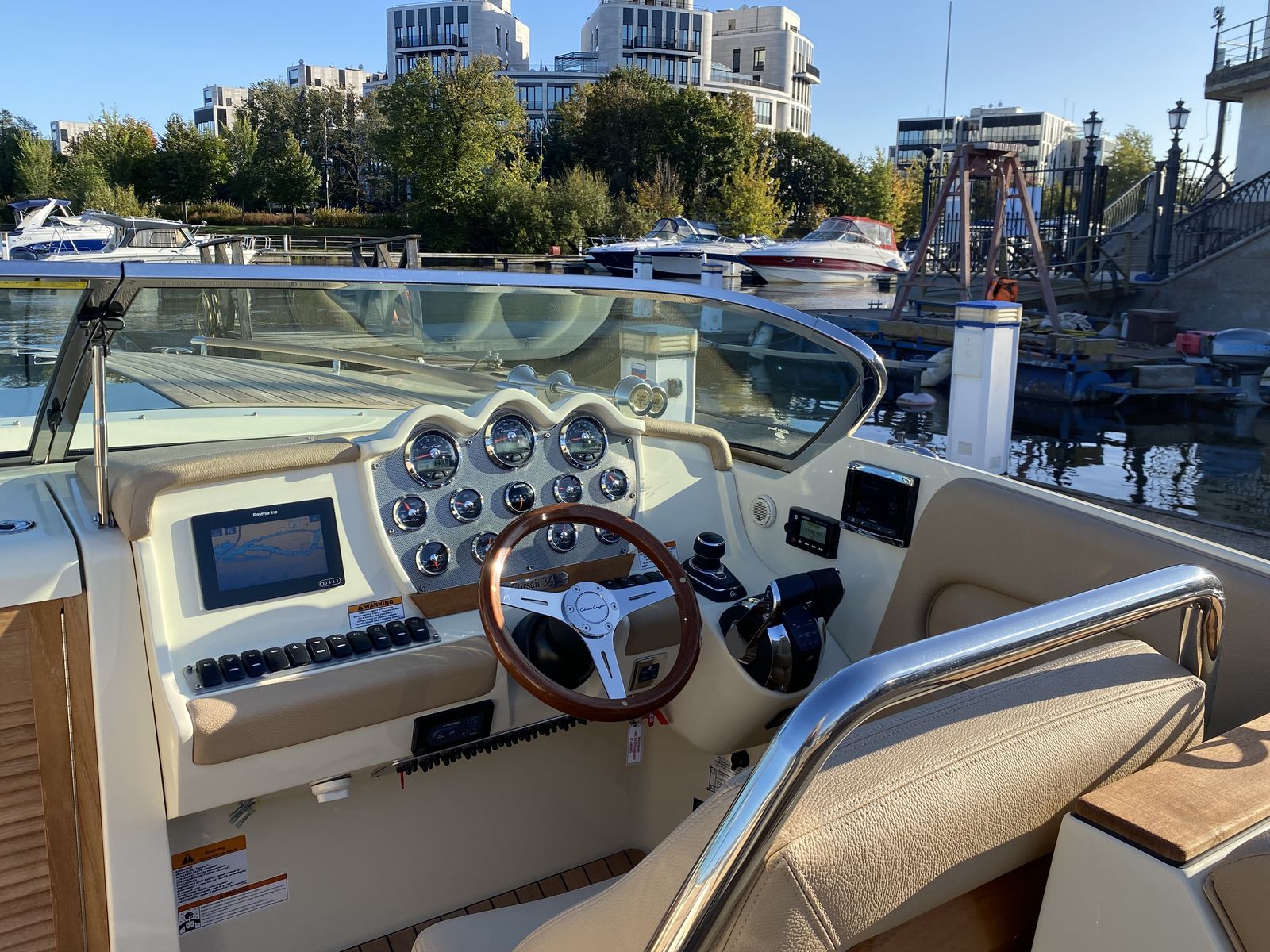 Chris Craft Corsair 34 (018) | Экстерьер 6