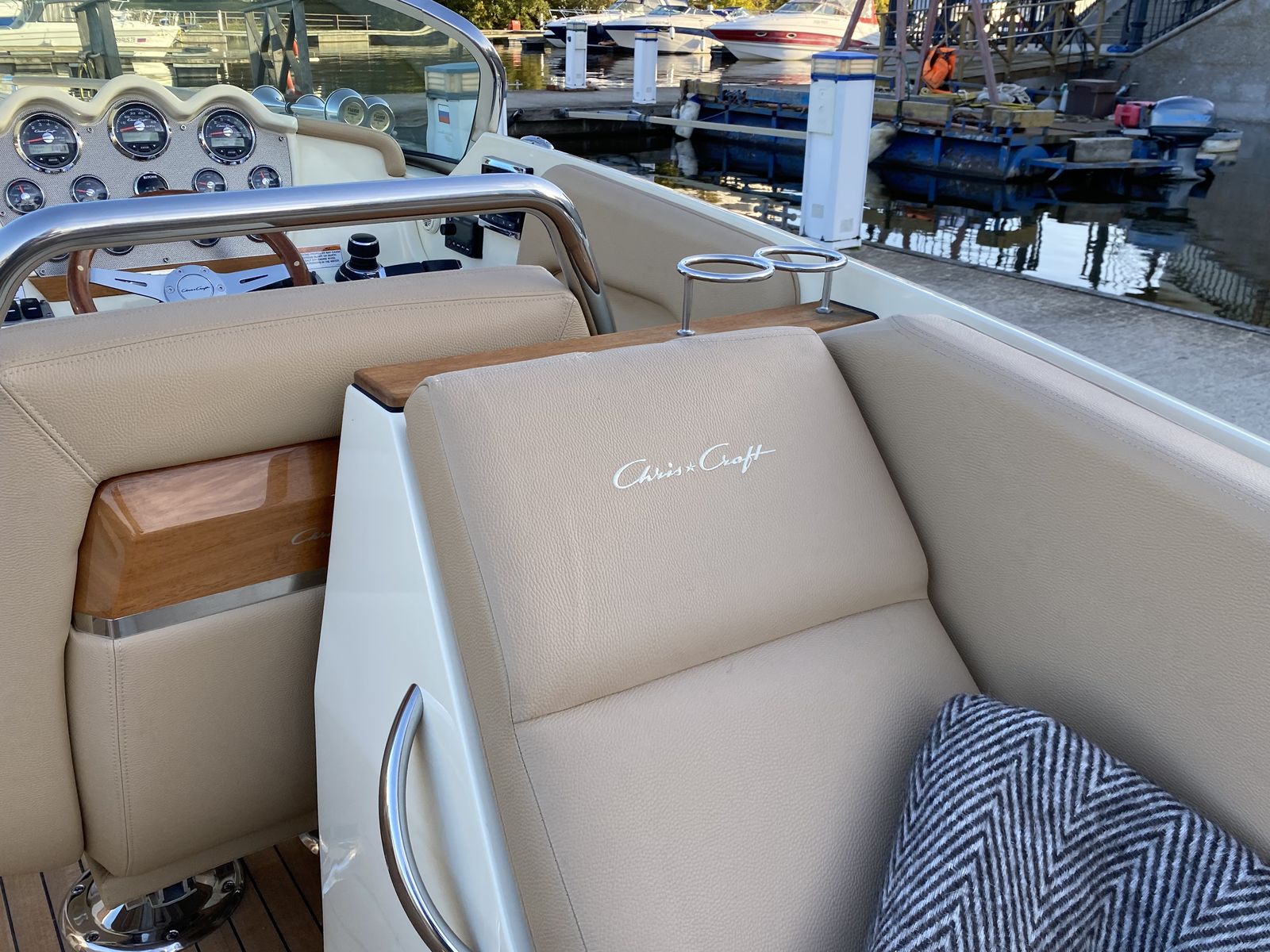 Chris Craft Corsair 34 (018) | Экстерьер 9