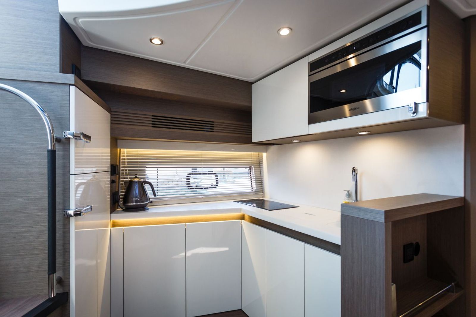 Beneteau GT 45 (023) | Интерьер 10