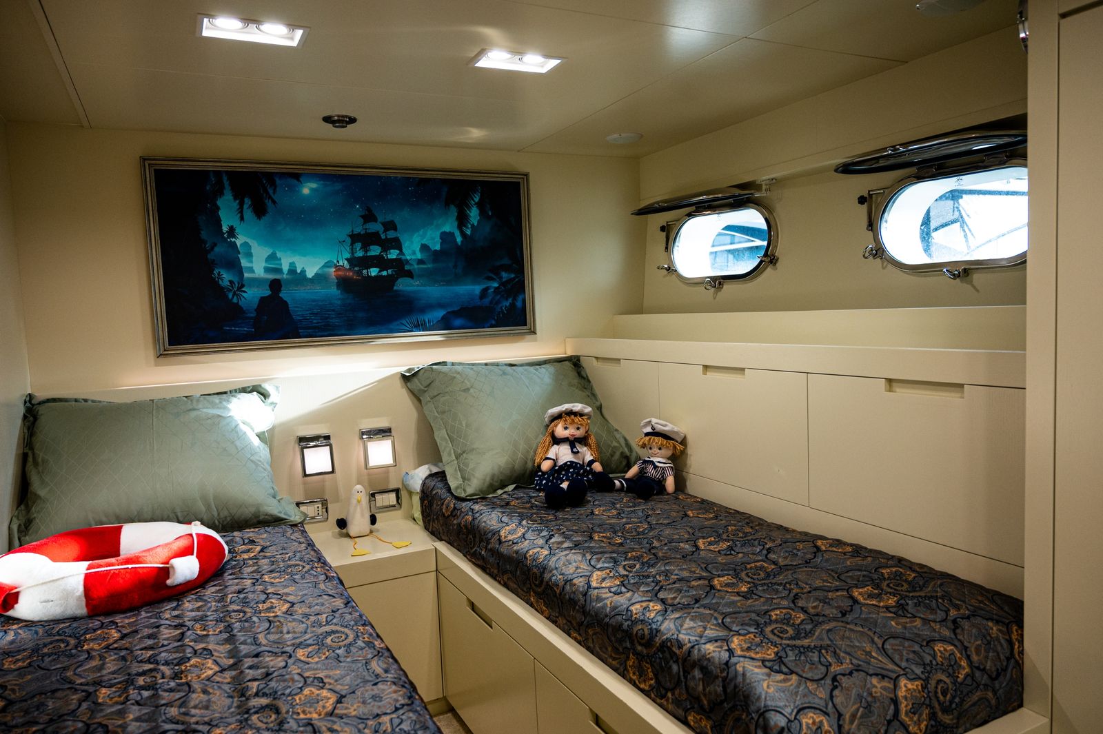 Benetti SD90 (010) | Интерьер 7