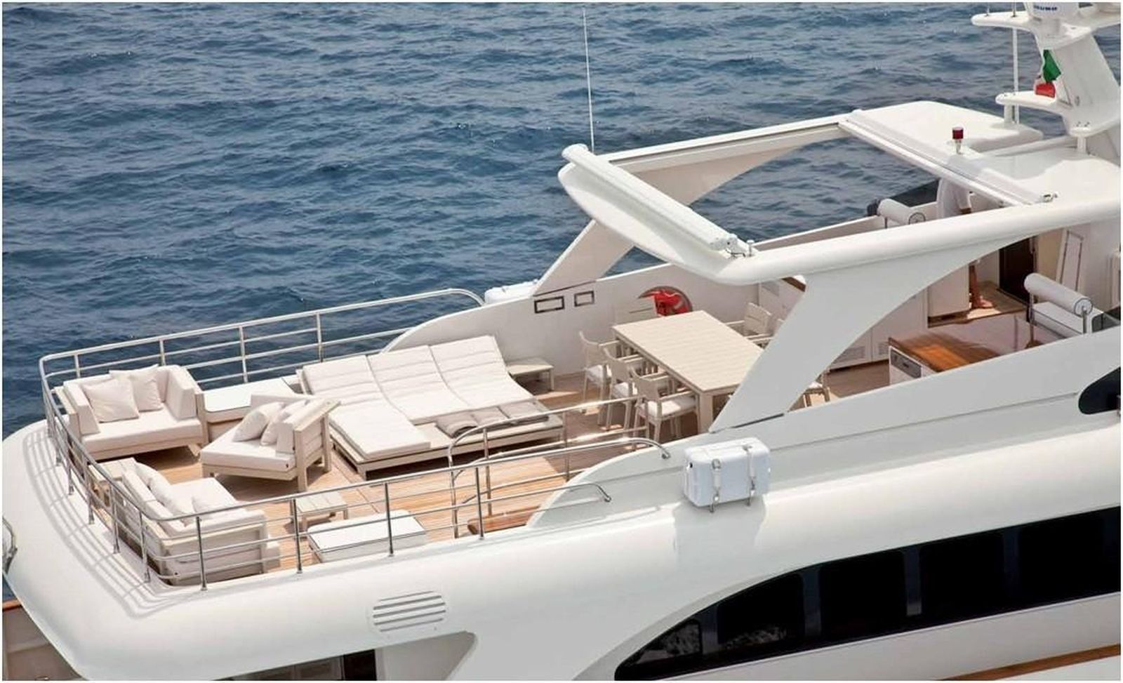 Benetti SD90 (010) | Экстерьер 5