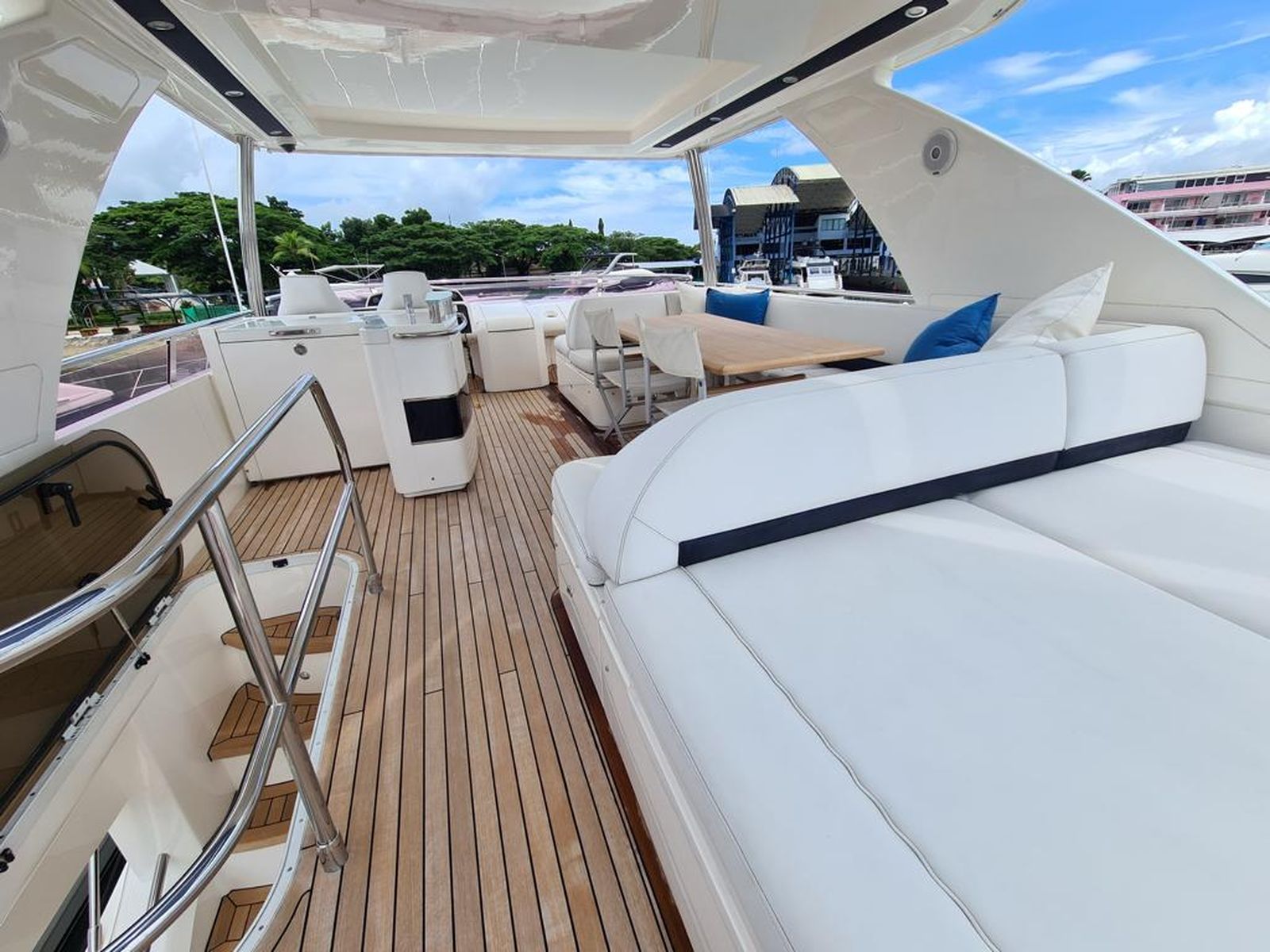 Princess 64 (014) | Экстерьер 7