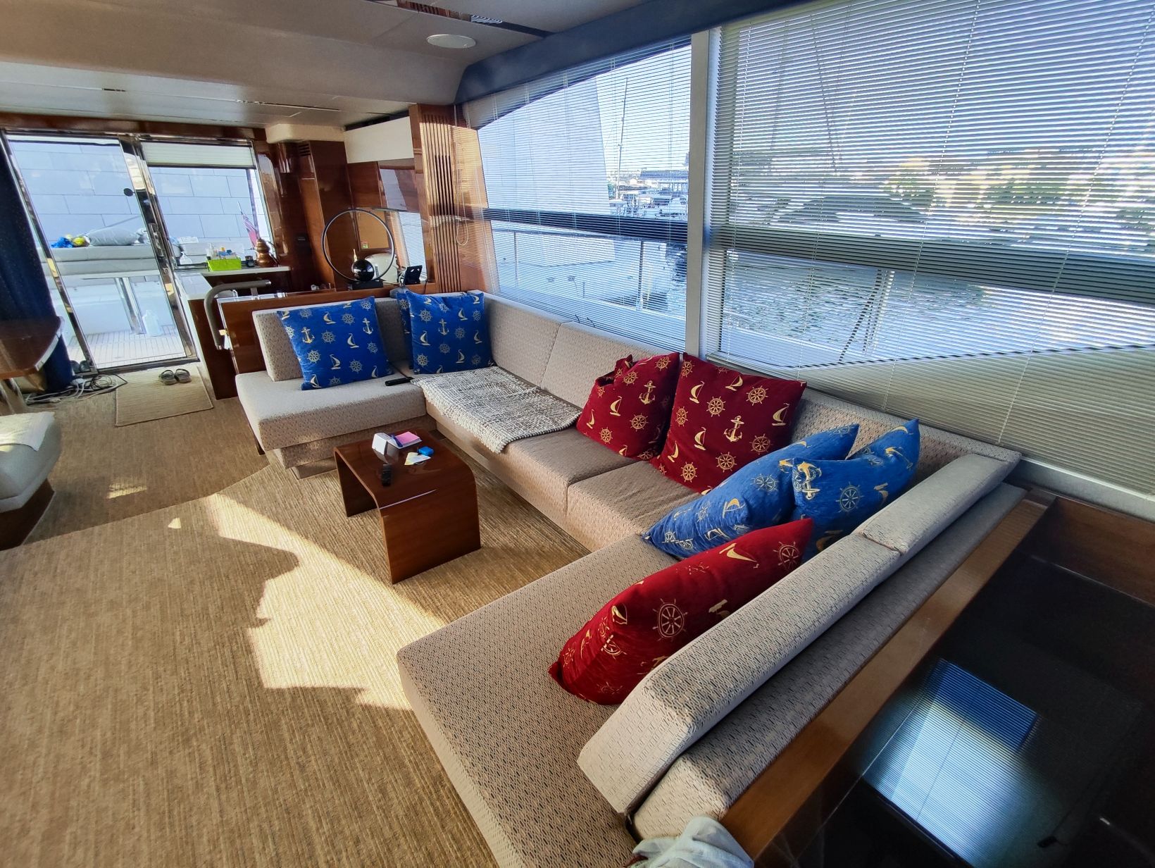 Princess 68 (017) | Интерьер 2