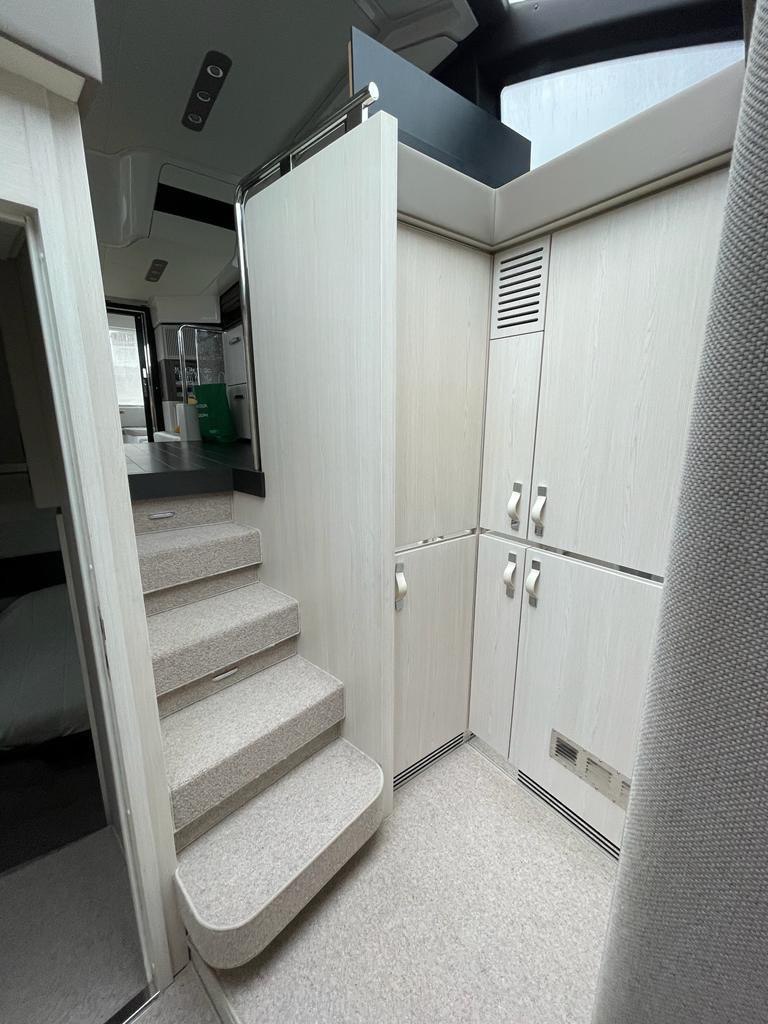 Azimut 50 FLY (017) | Интерьер 9