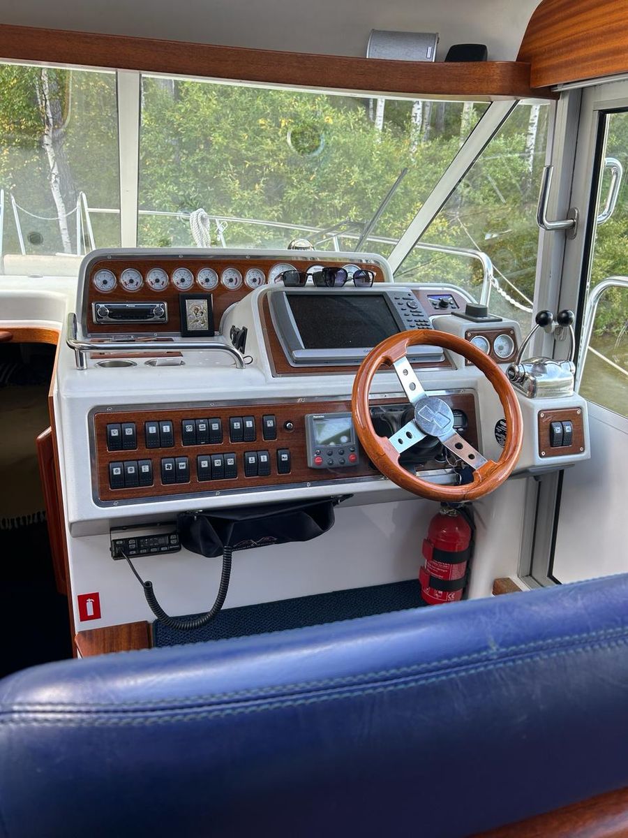 Nimbus Nova 42 (007) | Интерьер 7