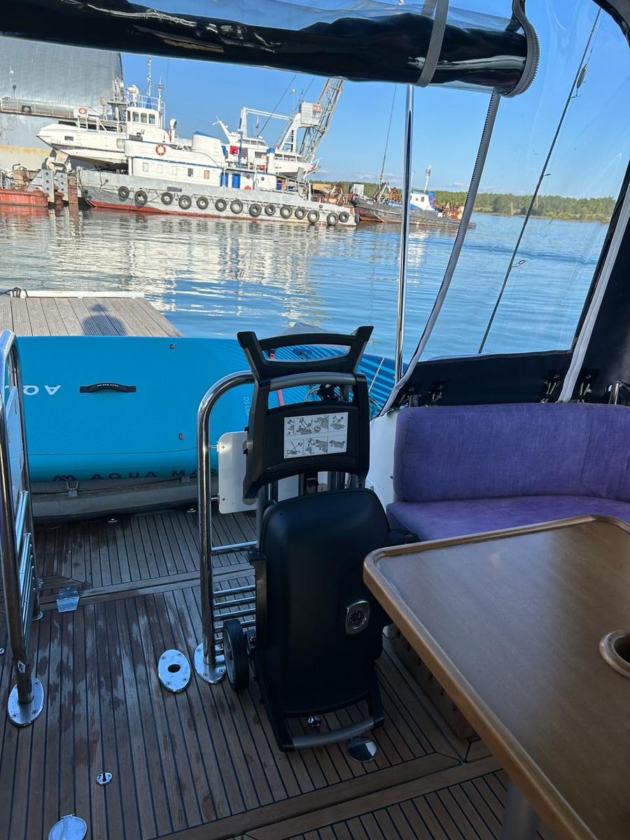 Nimbus Nova 42 (007) | Экстерьер 5