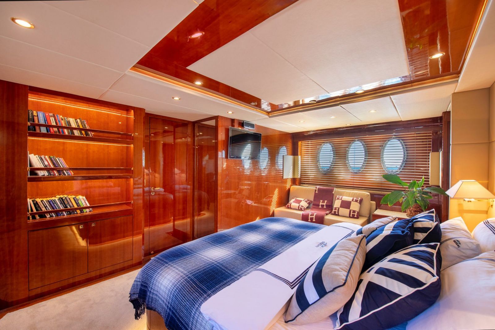 Posillipo Technema 90 (009) | Интерьер 8