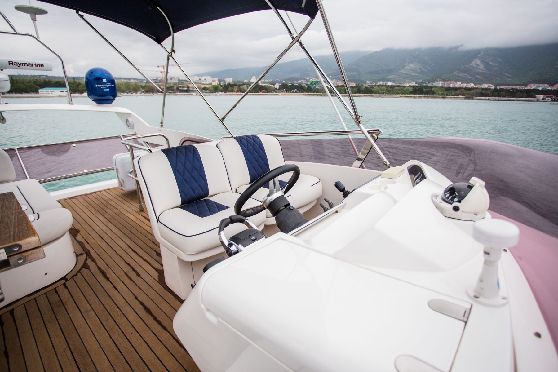 Princess 42 (012) | Экстерьер 6