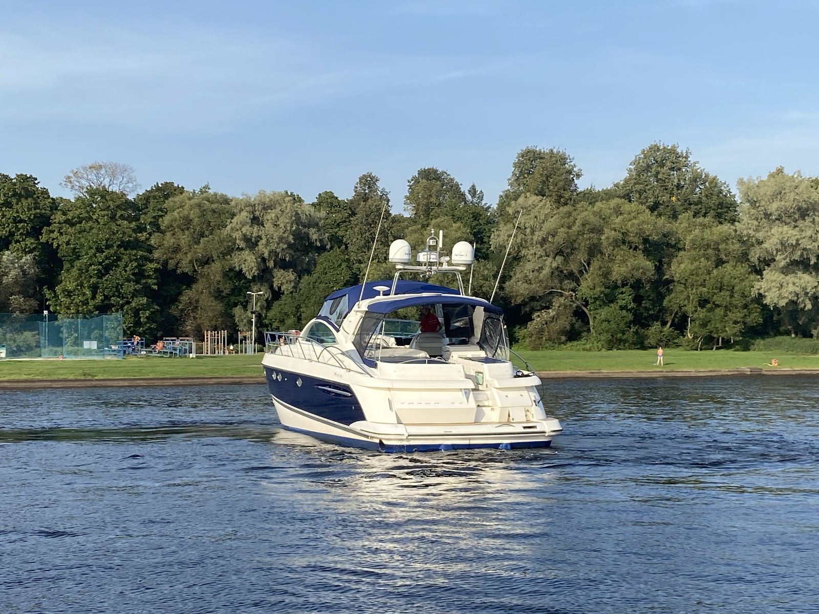 Fairline Targa 52 | Экстерьер 3