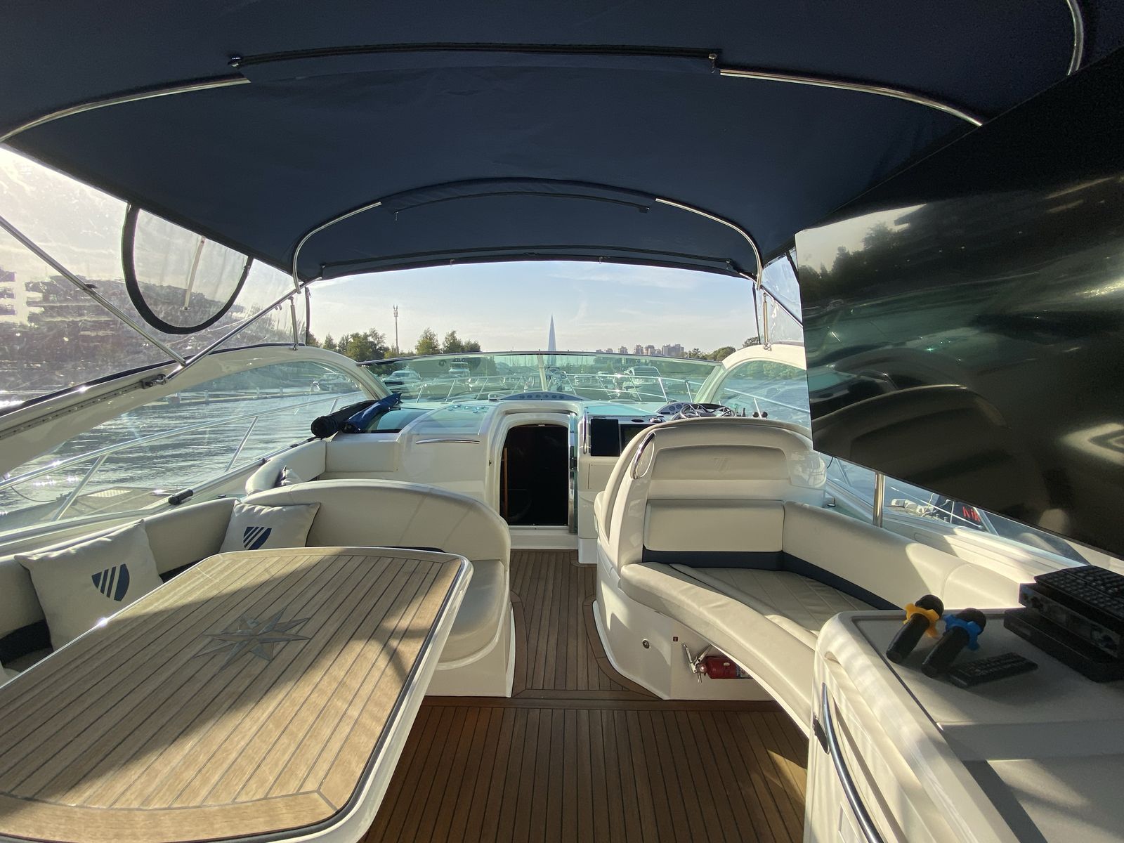 Fairline Targa 52 | Экстерьер 8