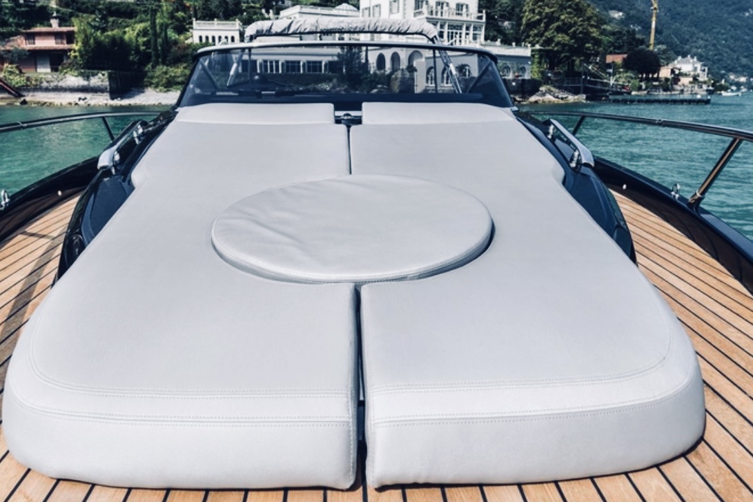 Cranchi E30 Endurance | Экстерьер 3