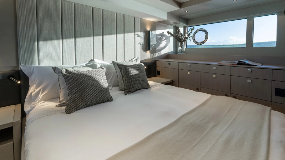 Sunseeker Manhattan 56 | Интерьер 13