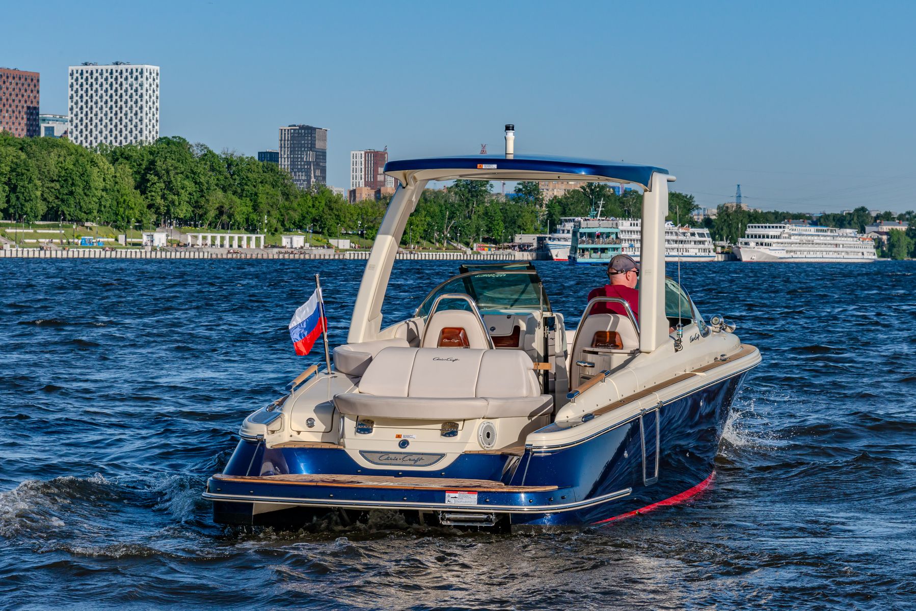 Chris-Craft Launch 28 GT | Экстерьер 3