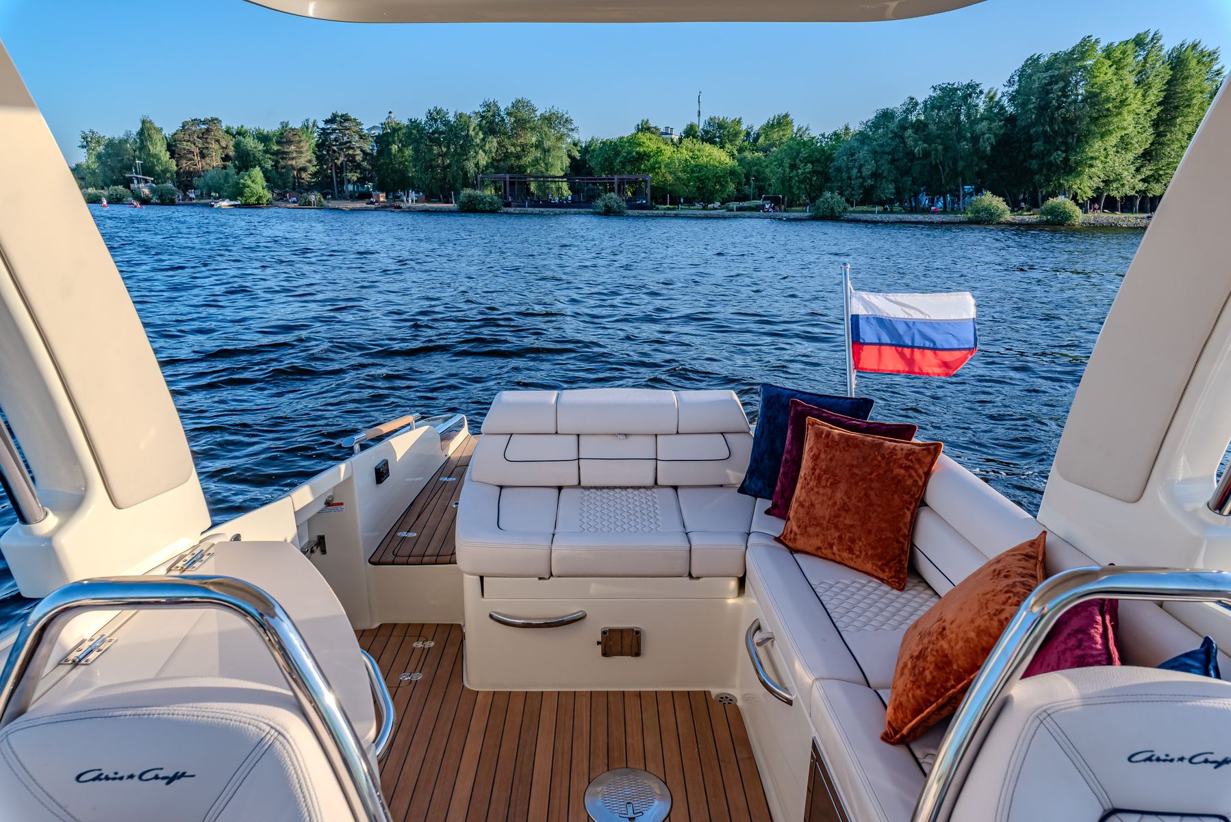 Chris-Craft Launch 28 GT | Интерьер 2