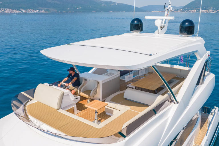 Sunseeker 76 Yacht | Экстерьер 7