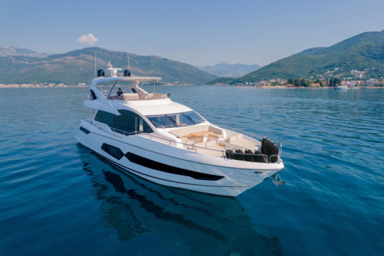 Яхта Sunseeker 76 Yacht | ID: 24509