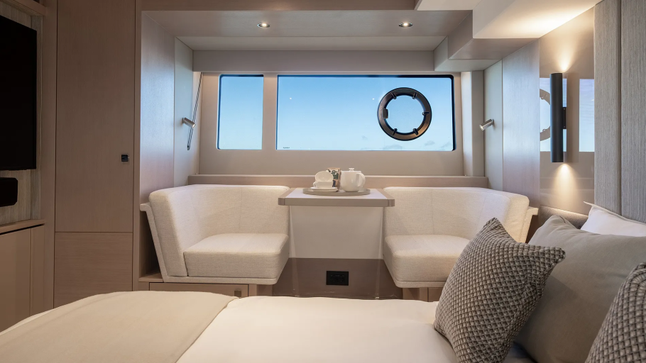 Sunseeker Manhattan 56 | Интерьер 9