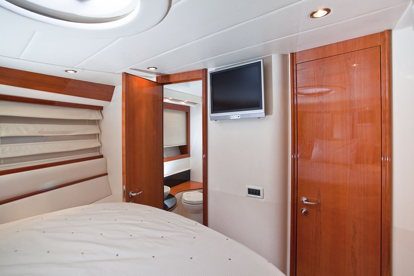Pershing 50 | Интерьер 7